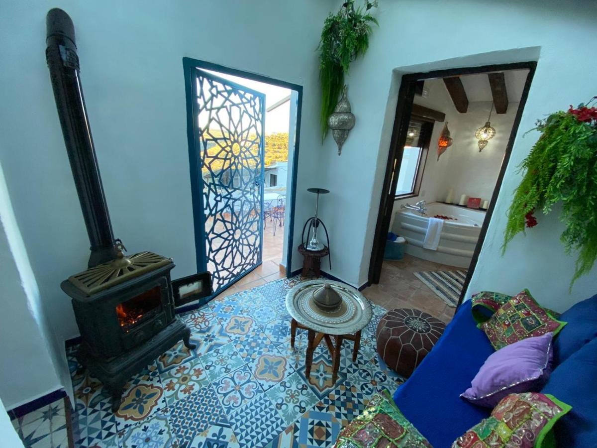 El Escondite De Martina, Aticos Romanticos Setenil De Las Bodegas Ngoại thất bức ảnh
